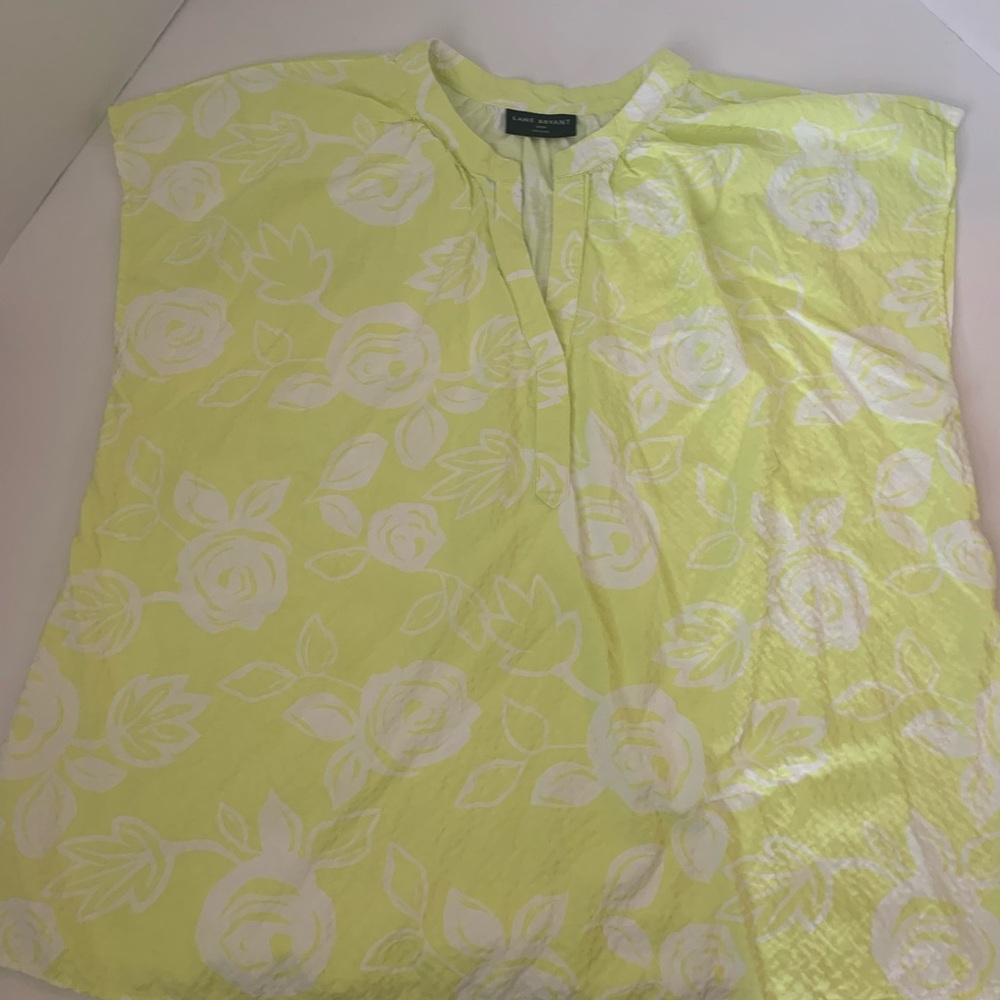 Women’s LANE BRYANT Blouse 22/24